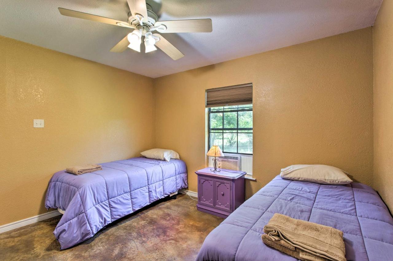 Texas Cabin On 130 Acres Walk To Lake Ray Roberts Collinsville エクステリア 写真