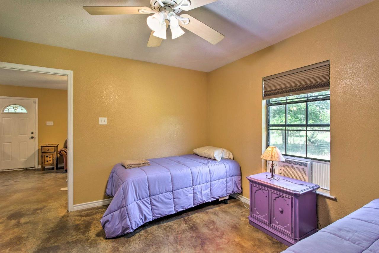 Texas Cabin On 130 Acres Walk To Lake Ray Roberts Collinsville エクステリア 写真
