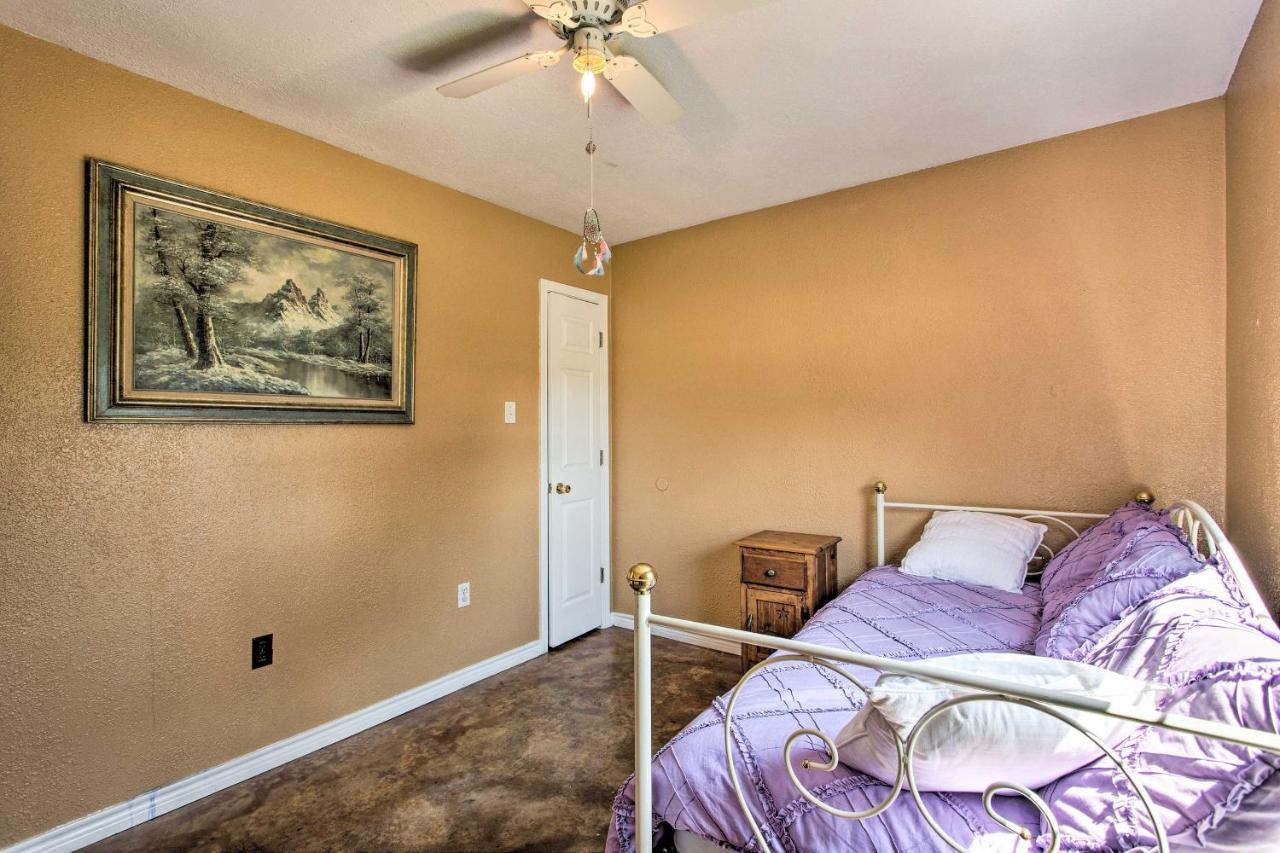 Texas Cabin On 130 Acres Walk To Lake Ray Roberts Collinsville エクステリア 写真
